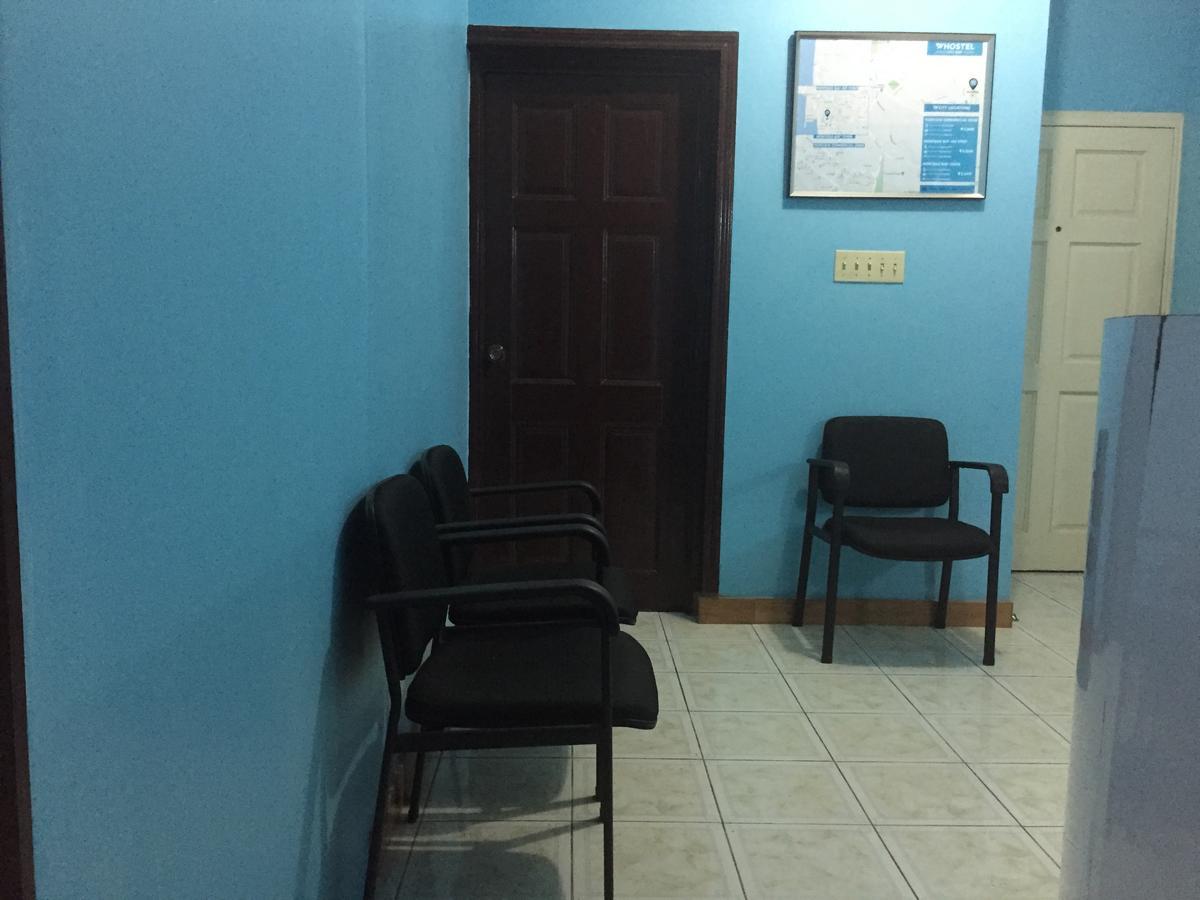 Yaad Hostel 蒙特哥贝 外观 照片